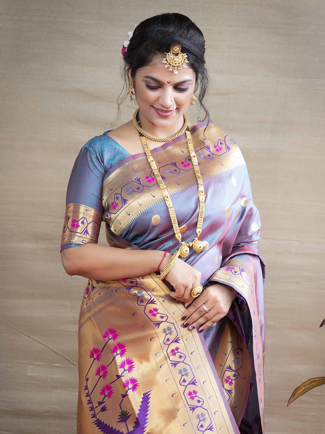 

Mitera Polka Dot Zari Silk Blend Paithani Saree, Grey