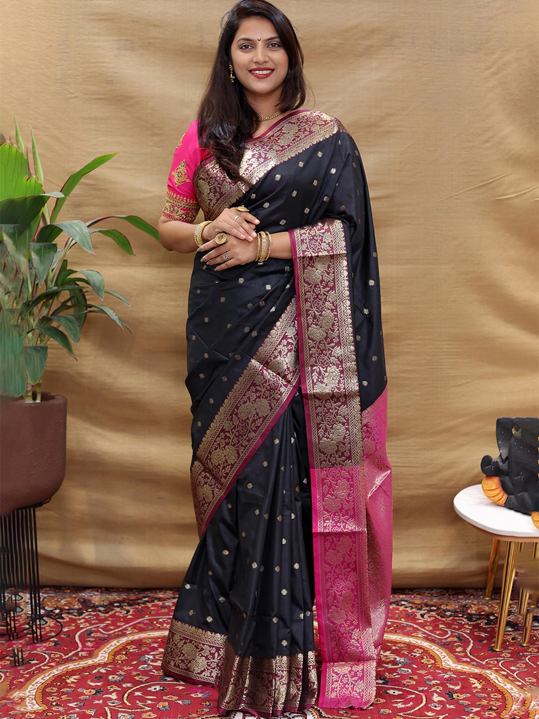 

Mitera Polka Dot Zari Banarasi Saree, Black