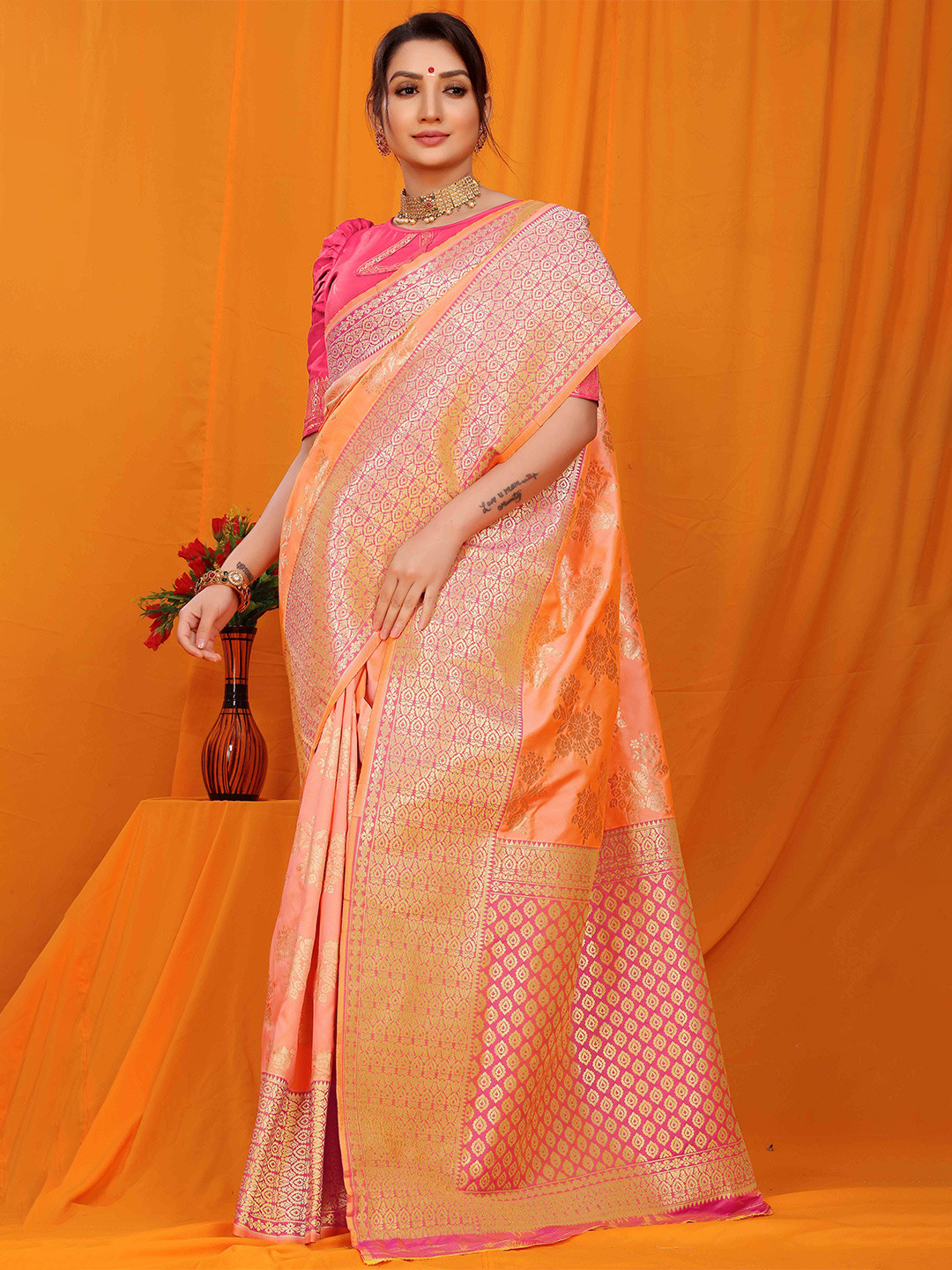 

Mitera Woven Design Zari Kanjeevaram Saree, Peach