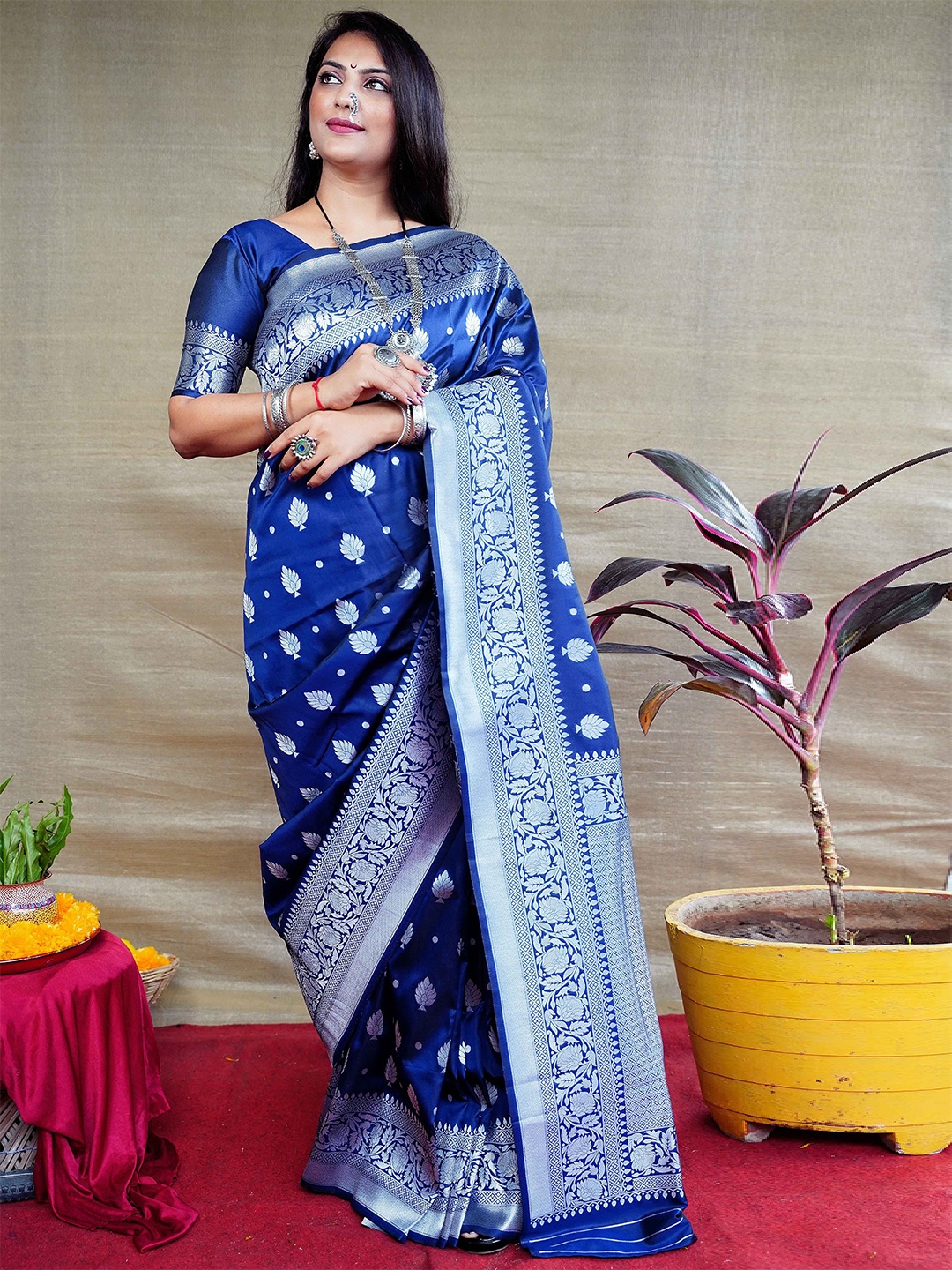 

Mitera Ethnic Motifs Zari Kanjeevaram Saree, Blue
