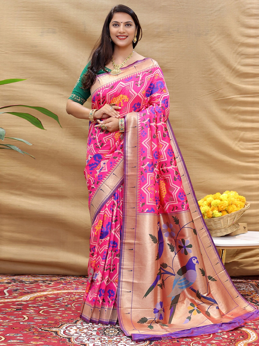 

Mitera Ethnic Motifs Zari Patola Saree, Pink