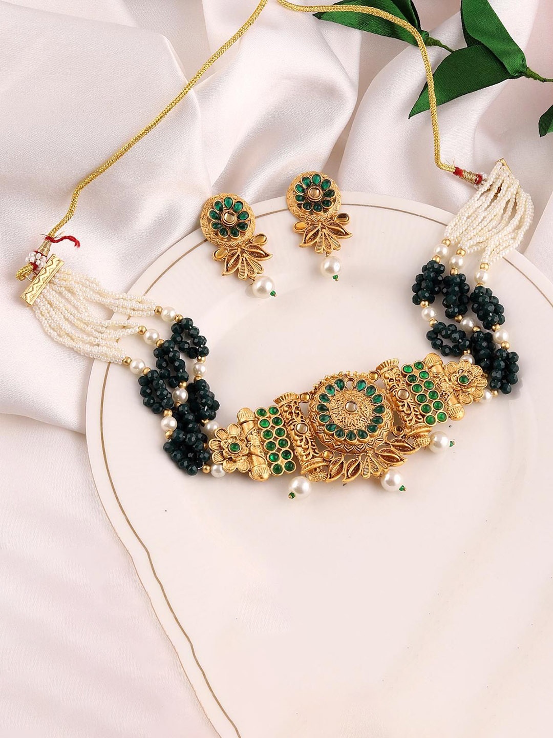 

MANSIYAORANGE Gold-Plated Pearls Beaded Jewellery Set, Green