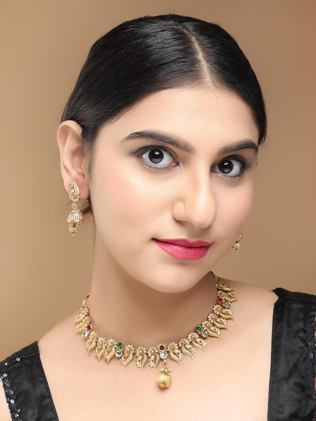 

MANSIYAORANGE Gold-Plated Stone Studded & Beaded Jewellery Set, Red