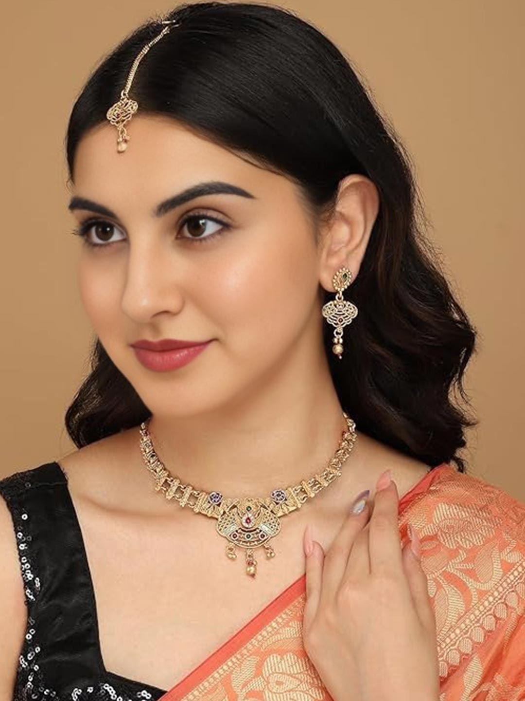 

MANSIYAORANGE Gold-Plated Stone Studded & Beaded Jewellery Set