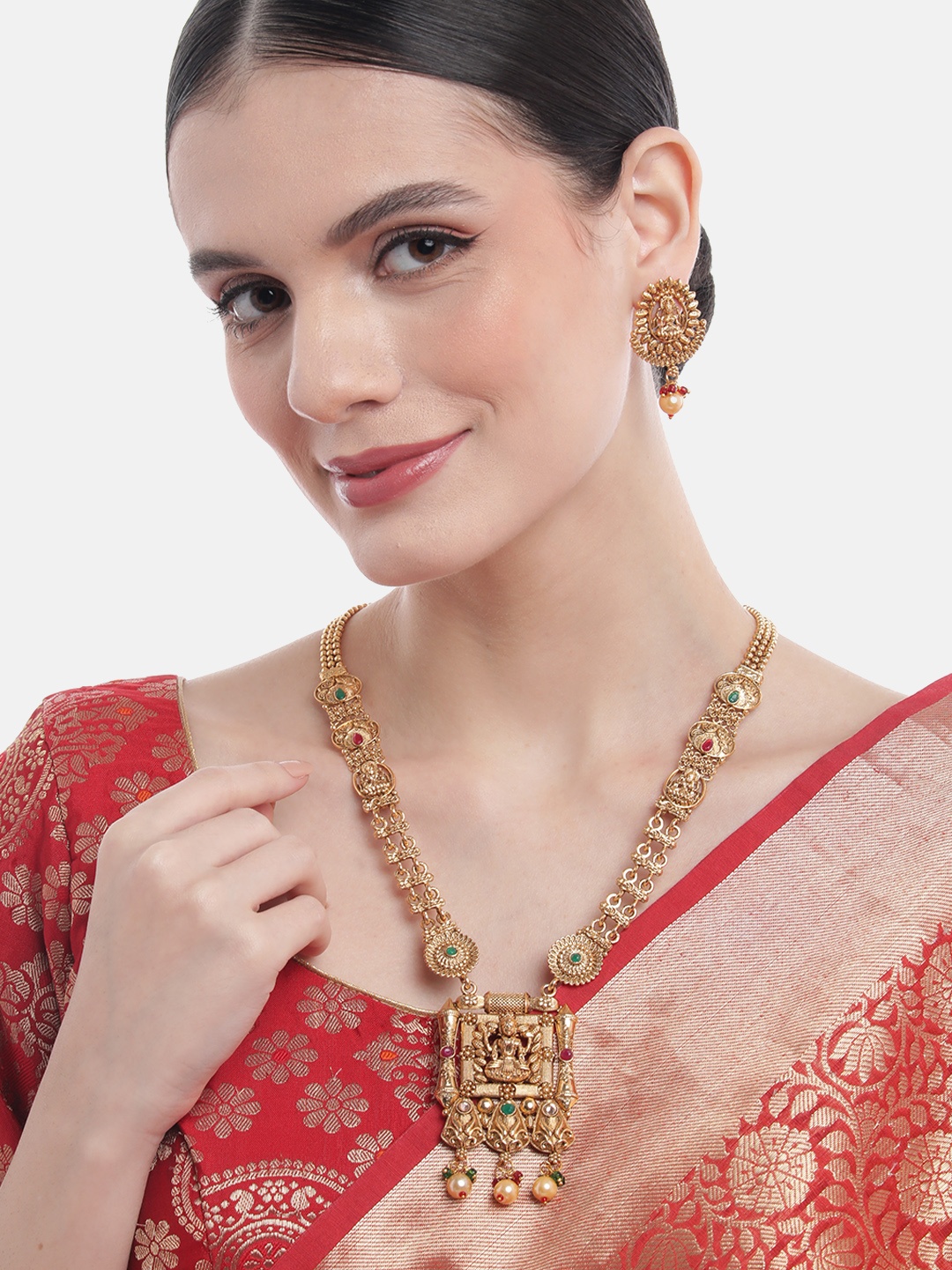 

MANSIYAORANGE Gold Plated Stone Studded Temple Necklace With Earring Set