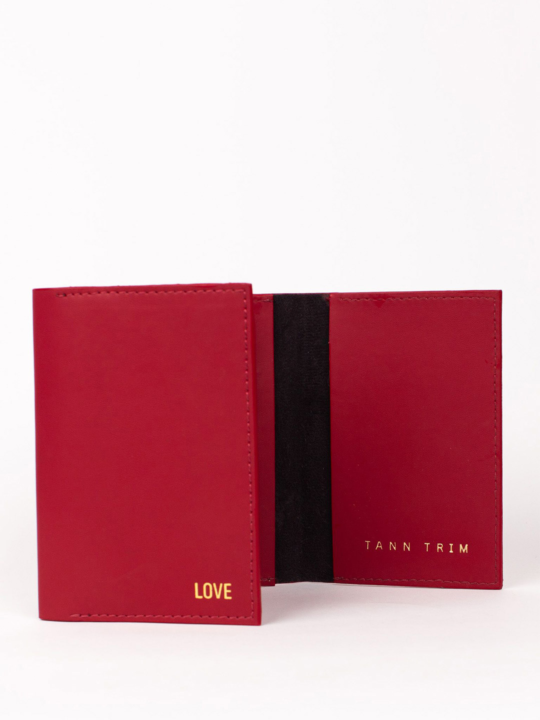 

Tann Trim Voyager Passport Cover, Red