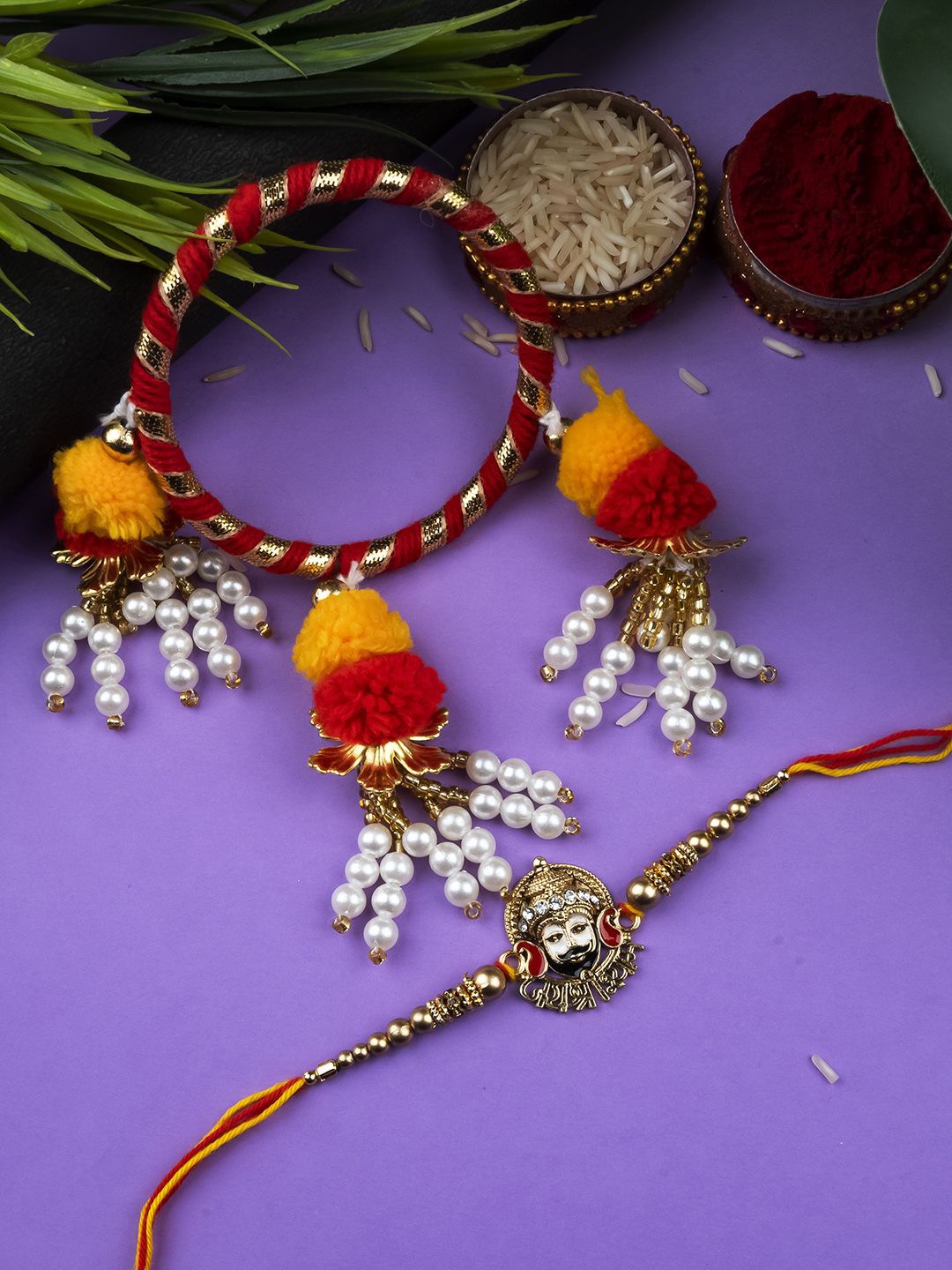 

StileAdda Beaded Thread Bhaiya Bhabhi Rakhis with Roli Chawal, Yellow