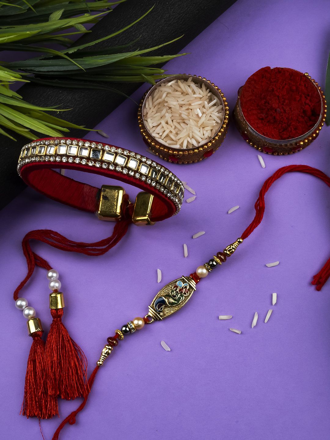 

StileAdda Beaded Thread Bhaiya Bhabhi Rakhis with Roli Chawal, Red