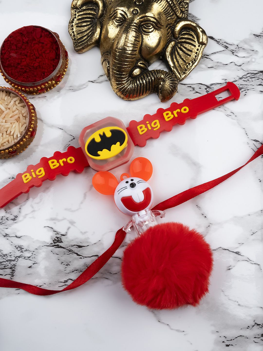 

StileAdda Kids Thread Bhaiya Bhabhi Rakhis with Roli Chawal, Red