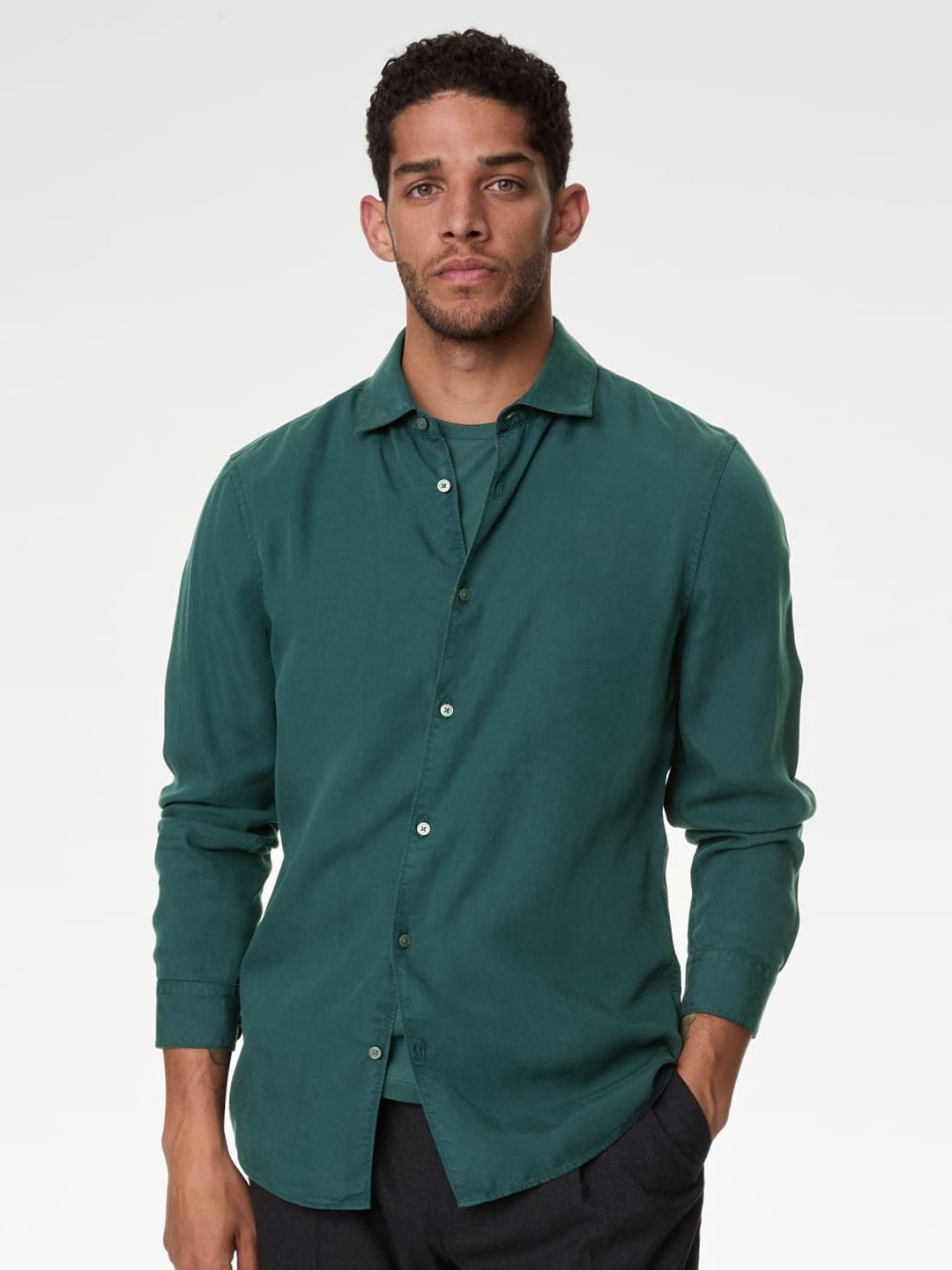 

Marks & Spencer Men Solid Opaque Casual Shirt, Green