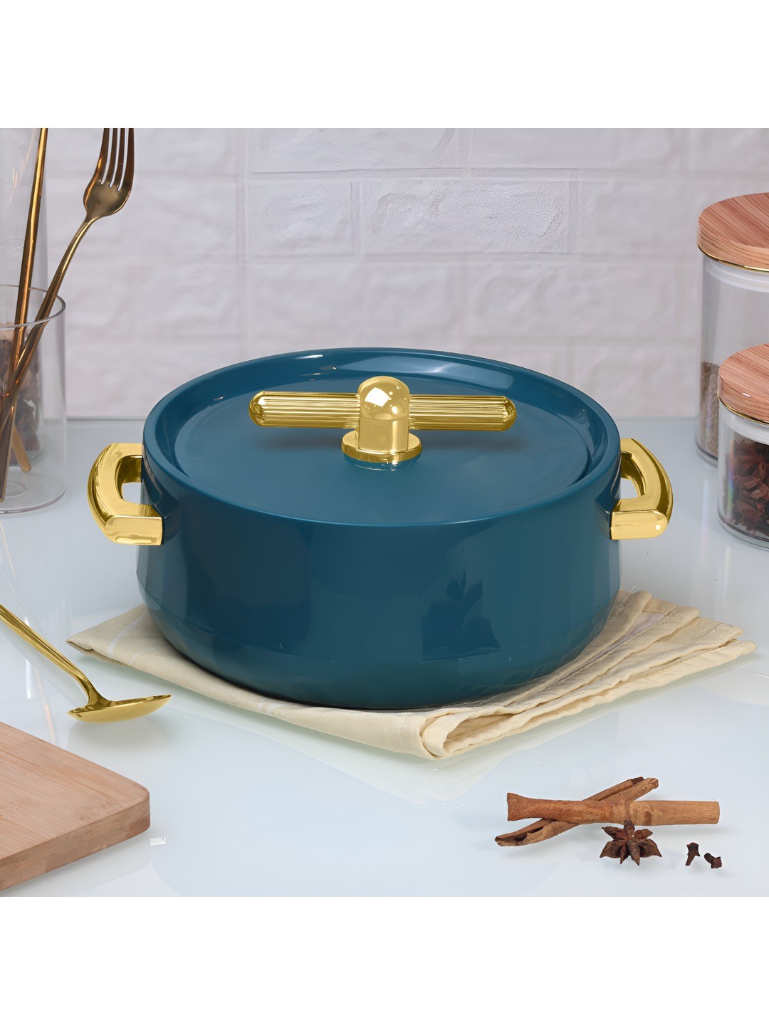 

SELVEL Green & Gold toned Melamine Elegance Casserole