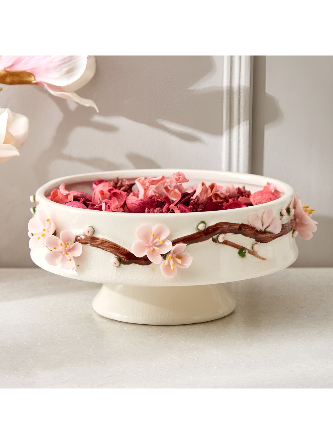 

Home Centre White & Pink Splendid Senorita Shizue Ceramic Potpourri Bowl