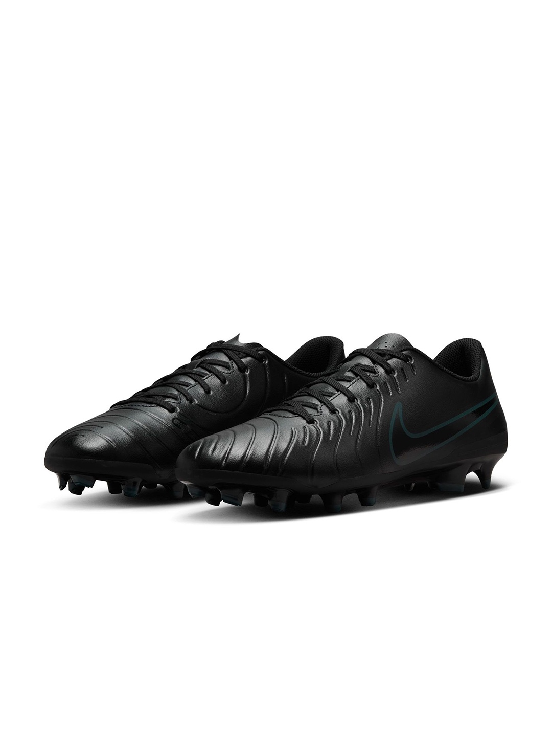 

Nike Men Tiempo Legend 10 Club Multi-Ground Low-Top Football Shoes, Black