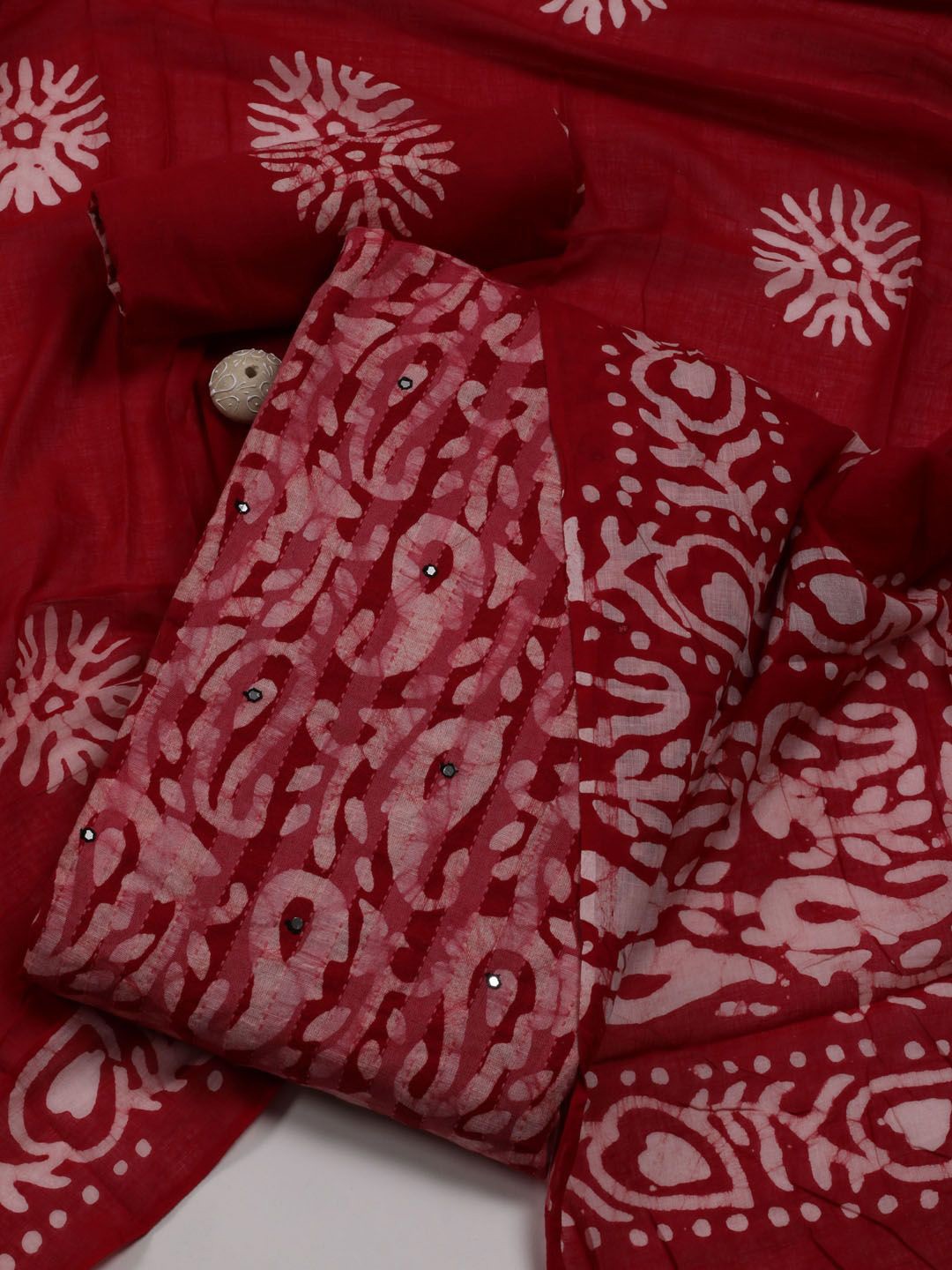 

Meena Bazaar Printed Unstitched Dress Material, Maroon