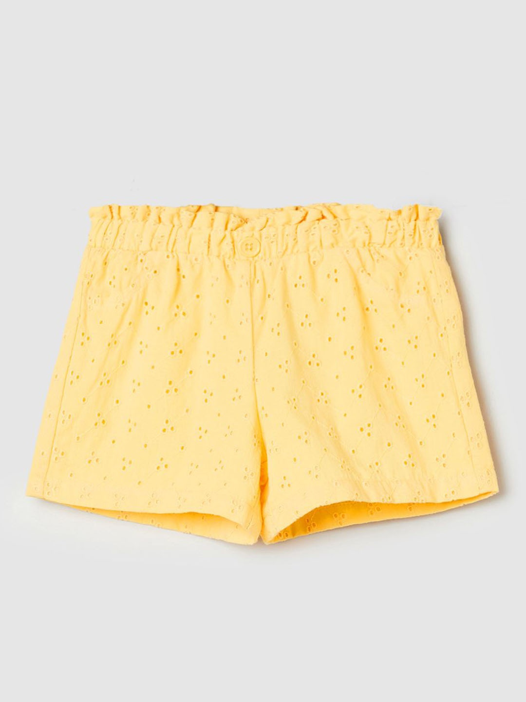 

max Girls Regular Fit Shorts, Yellow