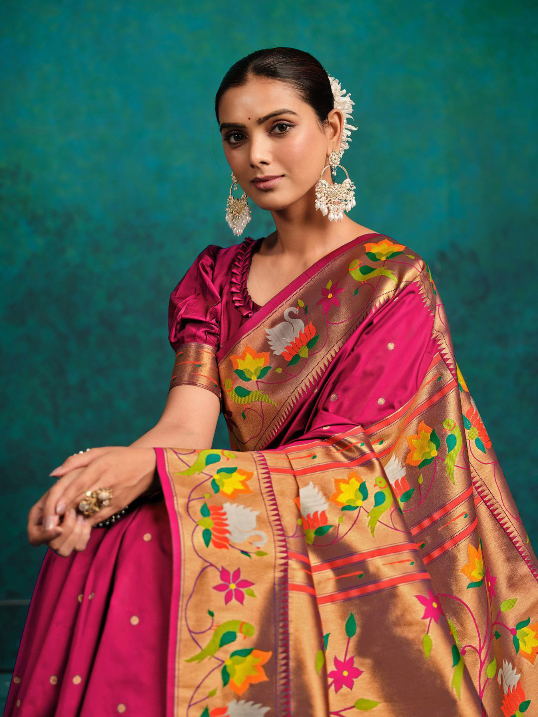 

Mitera Woven Designed Zari Pure Silk Paithani Saree, Pink