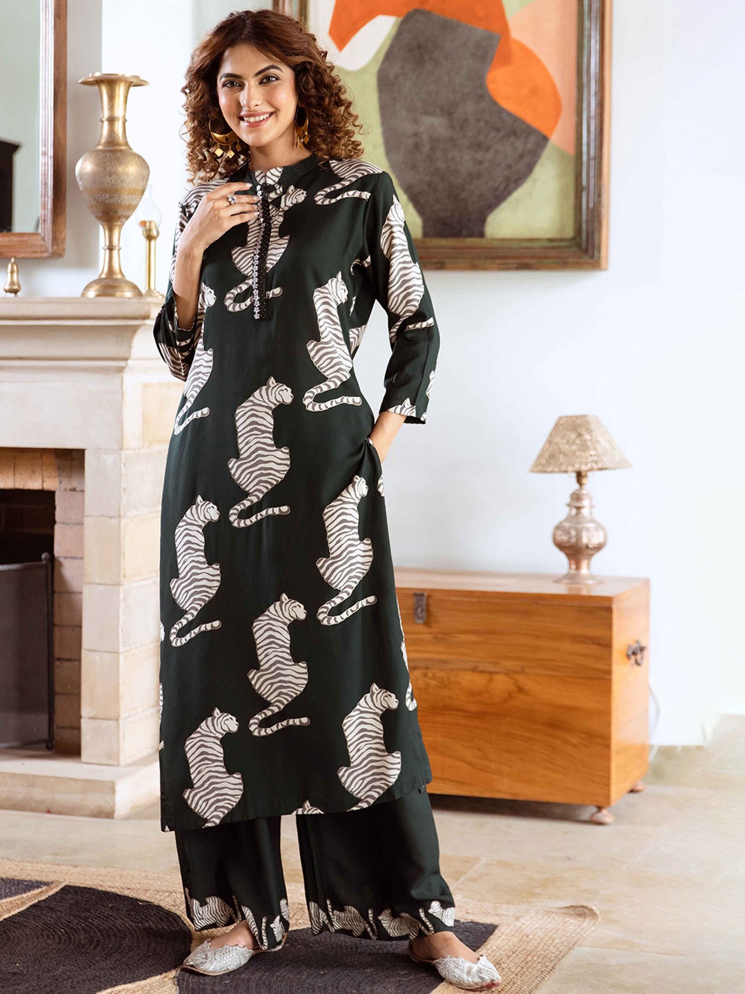 

Nehamta Animal Printed A-Line Sequinned Kurta with Trousers, Green