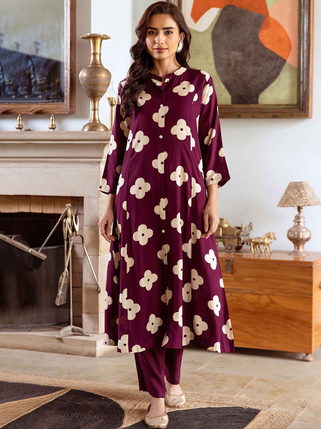 

Nehamta Printed A-Line Kurta with Trousers, Burgundy