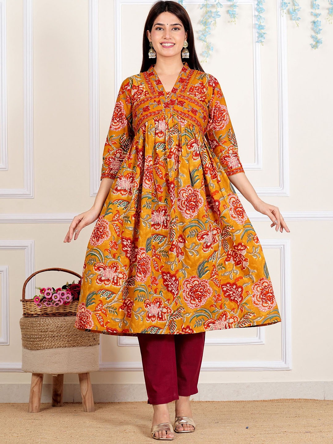 

Vbuyz Quirky Printed Gotta Patti Cotton A-Line Kurta, Mustard