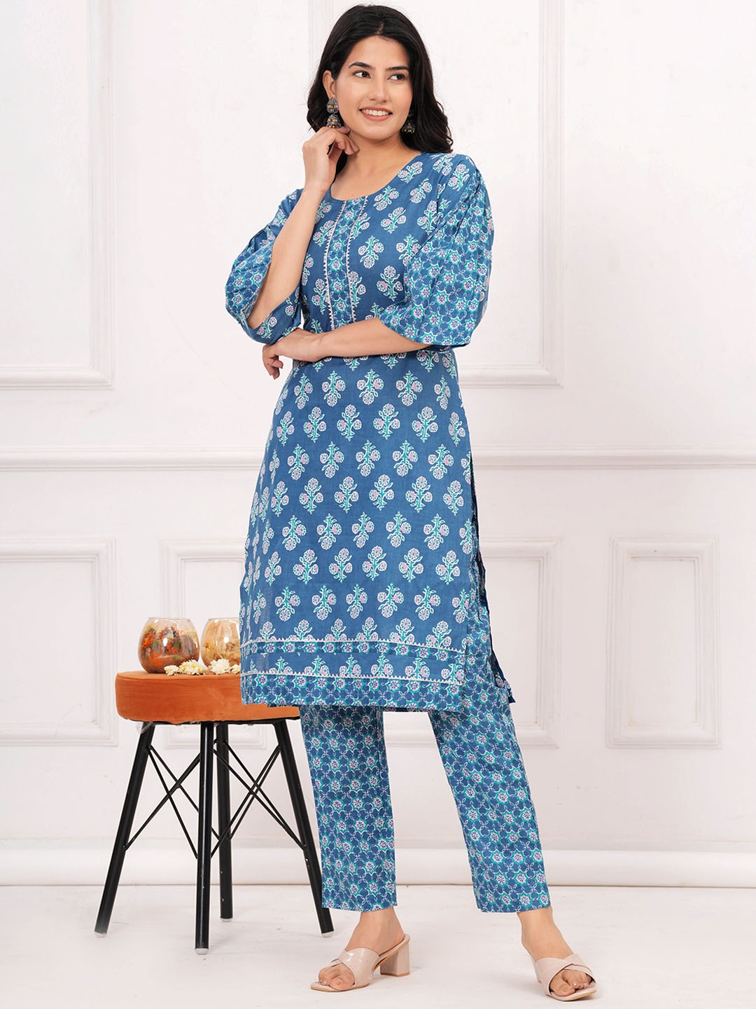 

UNBIND Ethnic Motifs Printed Regular Pure Cotton Kurta with Trousers, Blue