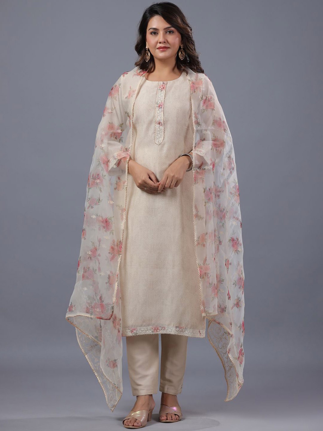 

Amchoor Floral Yoke Design Gotta Patti Straight Kurta With Trousers & Dupatta, Beige