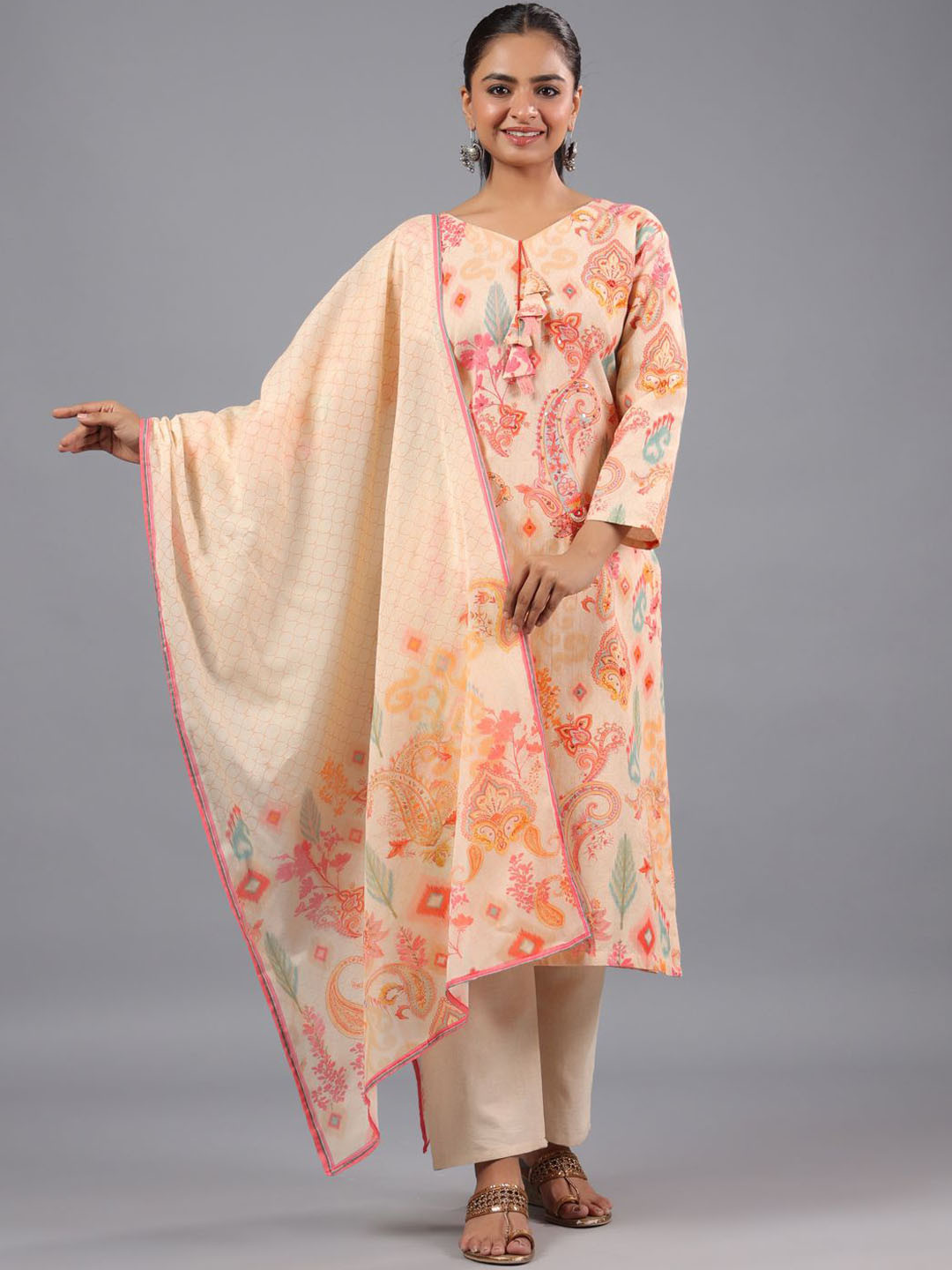 

Amchoor Floral Printed V-Neck Straight Kurta With Trousers & Dupatta, Peach