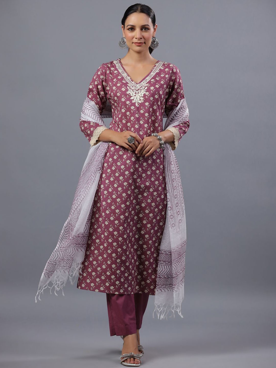 

Amchoor Floral Printed Regular Mirror Work Kurta With Trousers & Dupatta, Purple