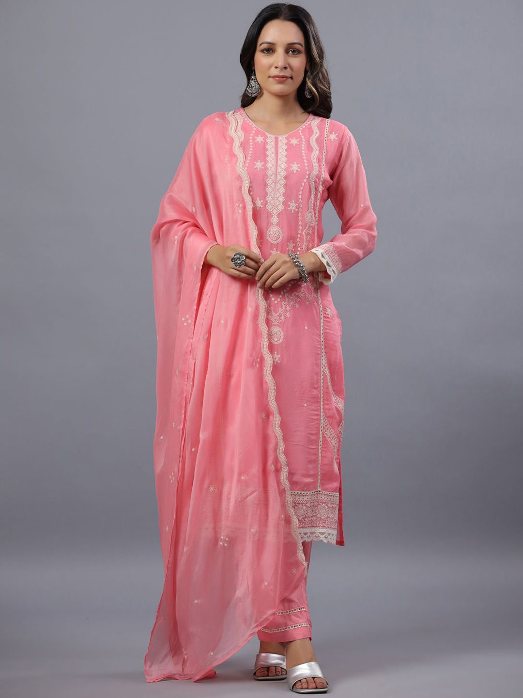 

Amchoor Floral Embroidered Thread Work Straight Kurta With Trousers & Dupatta, Pink
