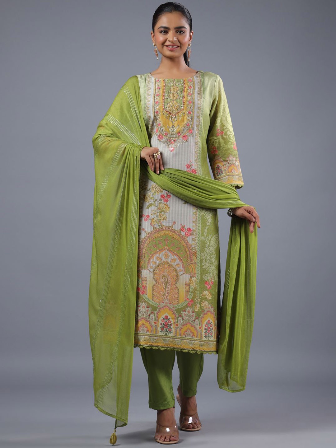 

Amchoor Floral Printed Regular Beads and Stones Kurta With Trousers & Dupatta, Green