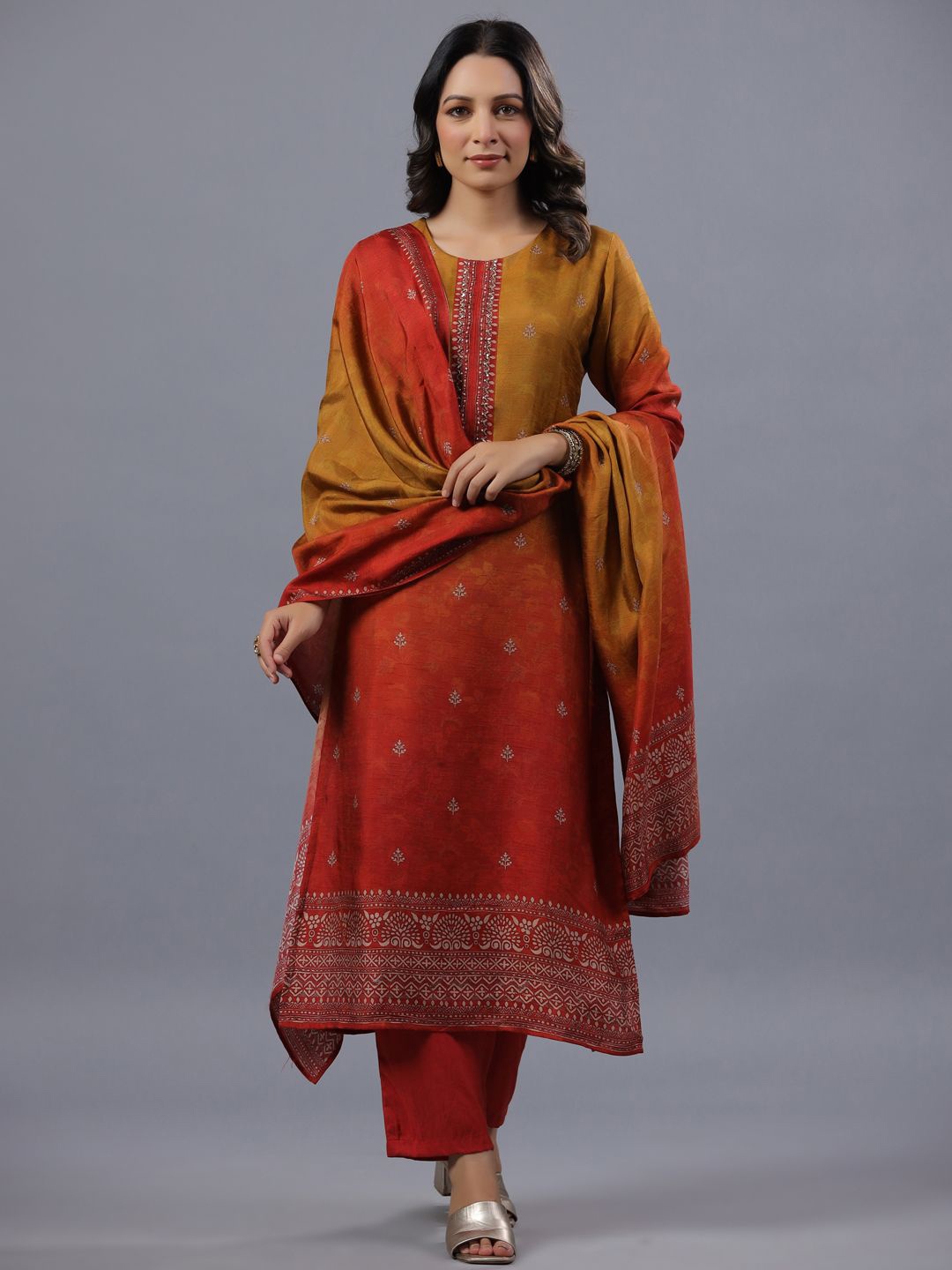 

Amchoor Floral Printed Regular Sequinned Kurta With Trousers & Dupatta, Mustard
