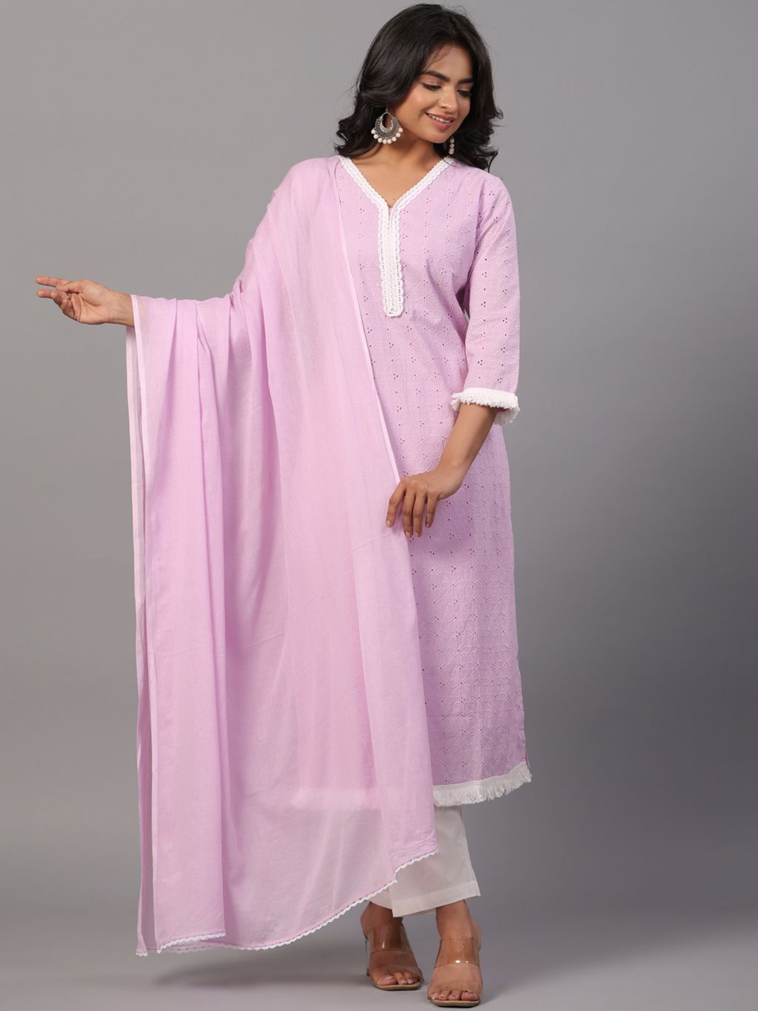 

Amchoor Floral Embroidered Thread Work Kurta With Trousers & Dupatta, Purple