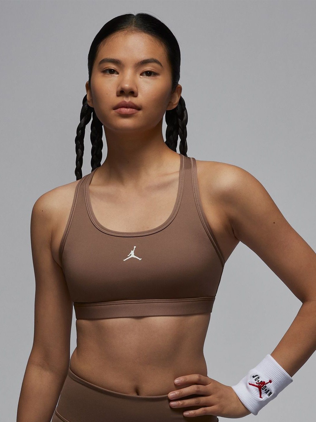 

Nike Women's Jordan Sport Medium-Support Padded Jumpman Bra, Brown