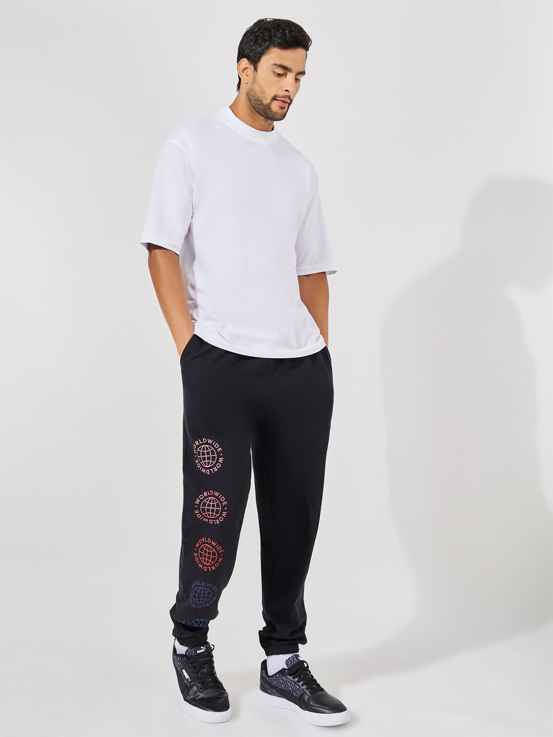 

Styli Men Worldwide Placement Print Oversized Jogger, Black