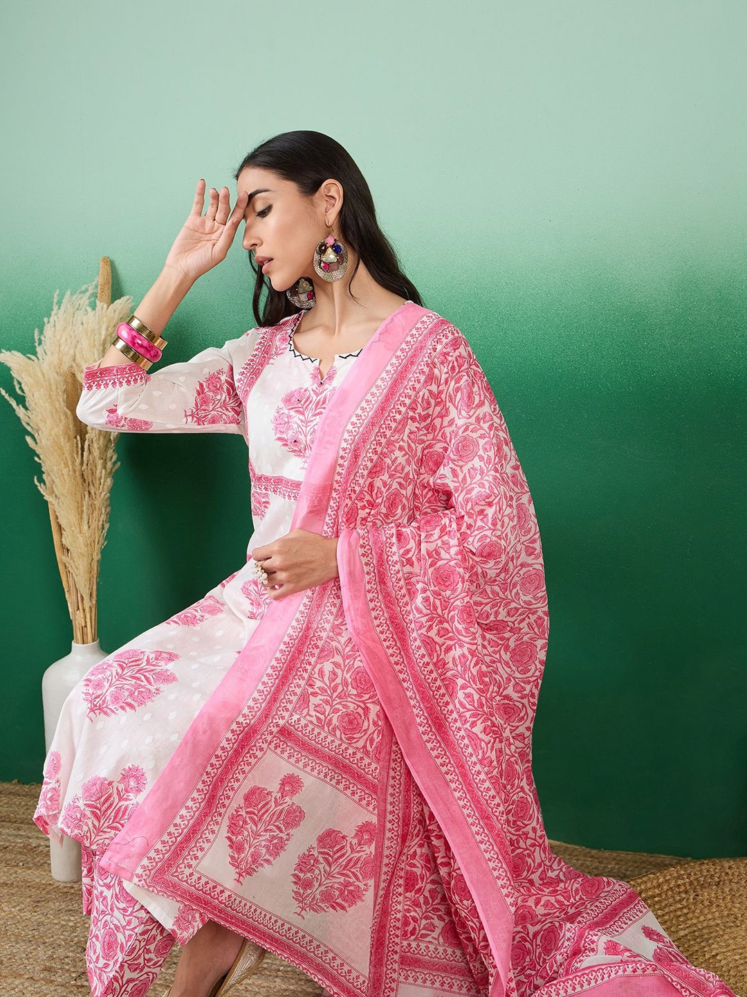 

Sangria White Floral Printed Pure Cotton Straight Kurta With Trouser & Dupatta Set