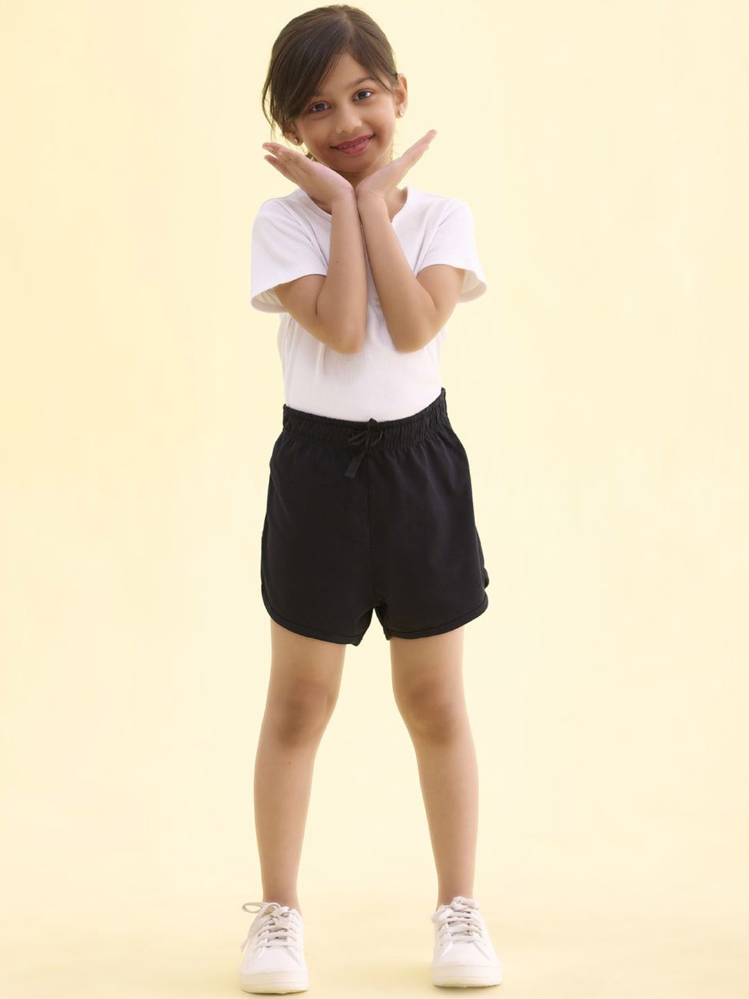 

Go Colors Girls Mid Rise Shorts, Black