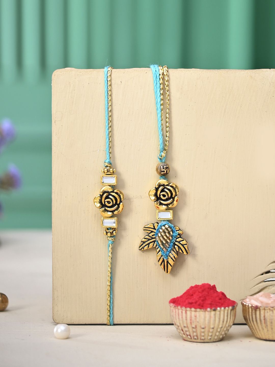 

Aapno Rajasthan Bhaiya Bhabhi Rakhi With Beautiful Box & Roli Chawal, Gold