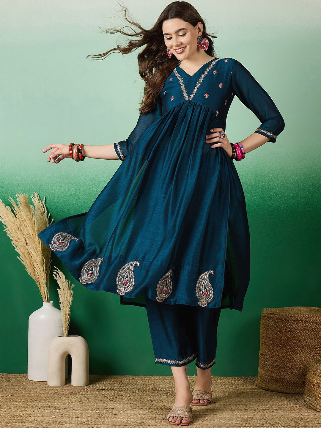 

Sangria Navy Blue Floral Embroidered Empire Anarkali Kurta With Palazzos