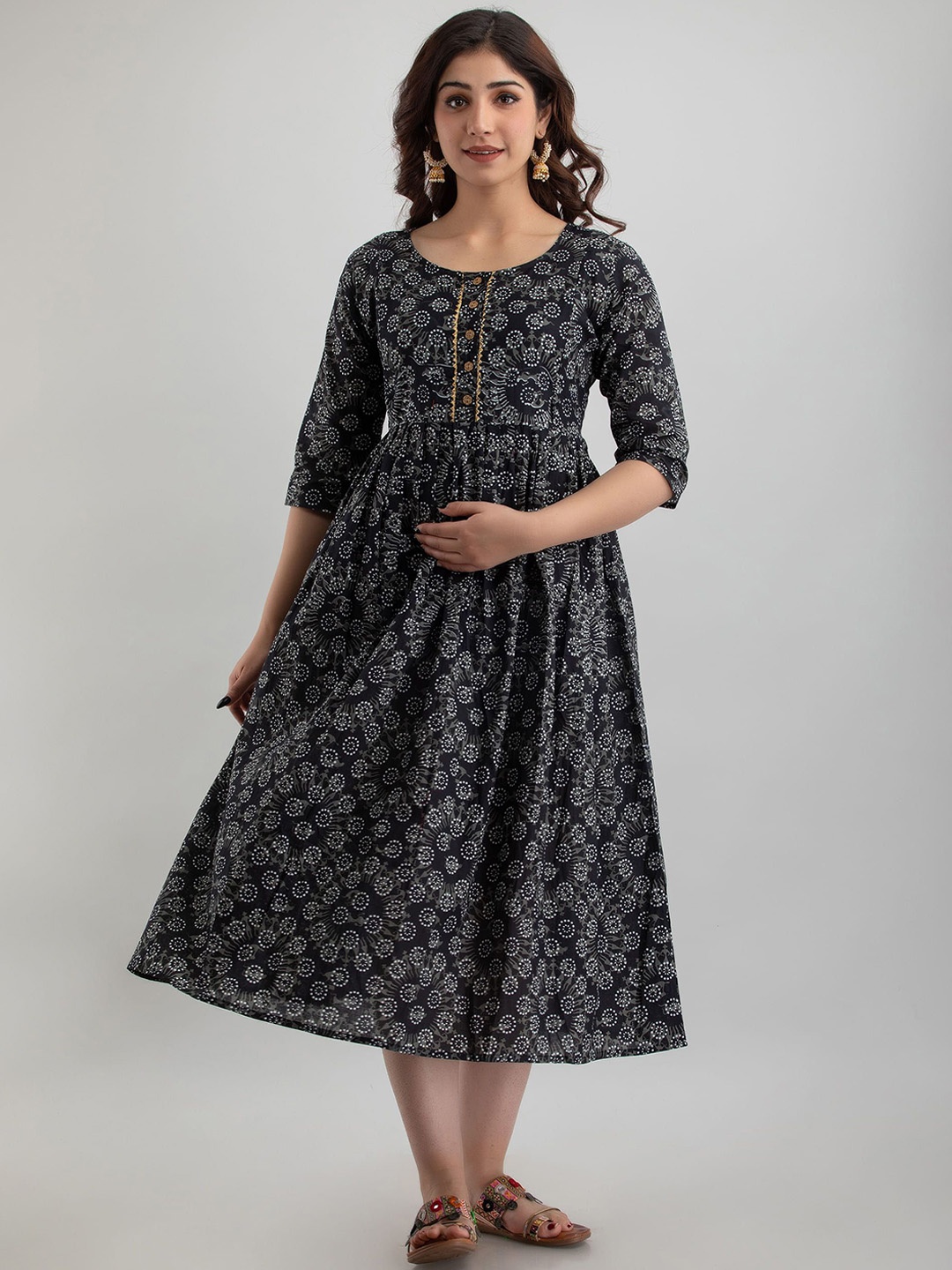 

VARICOS Floral Printed Fit and Flare Maternity Midi Ethnic Dress, Black