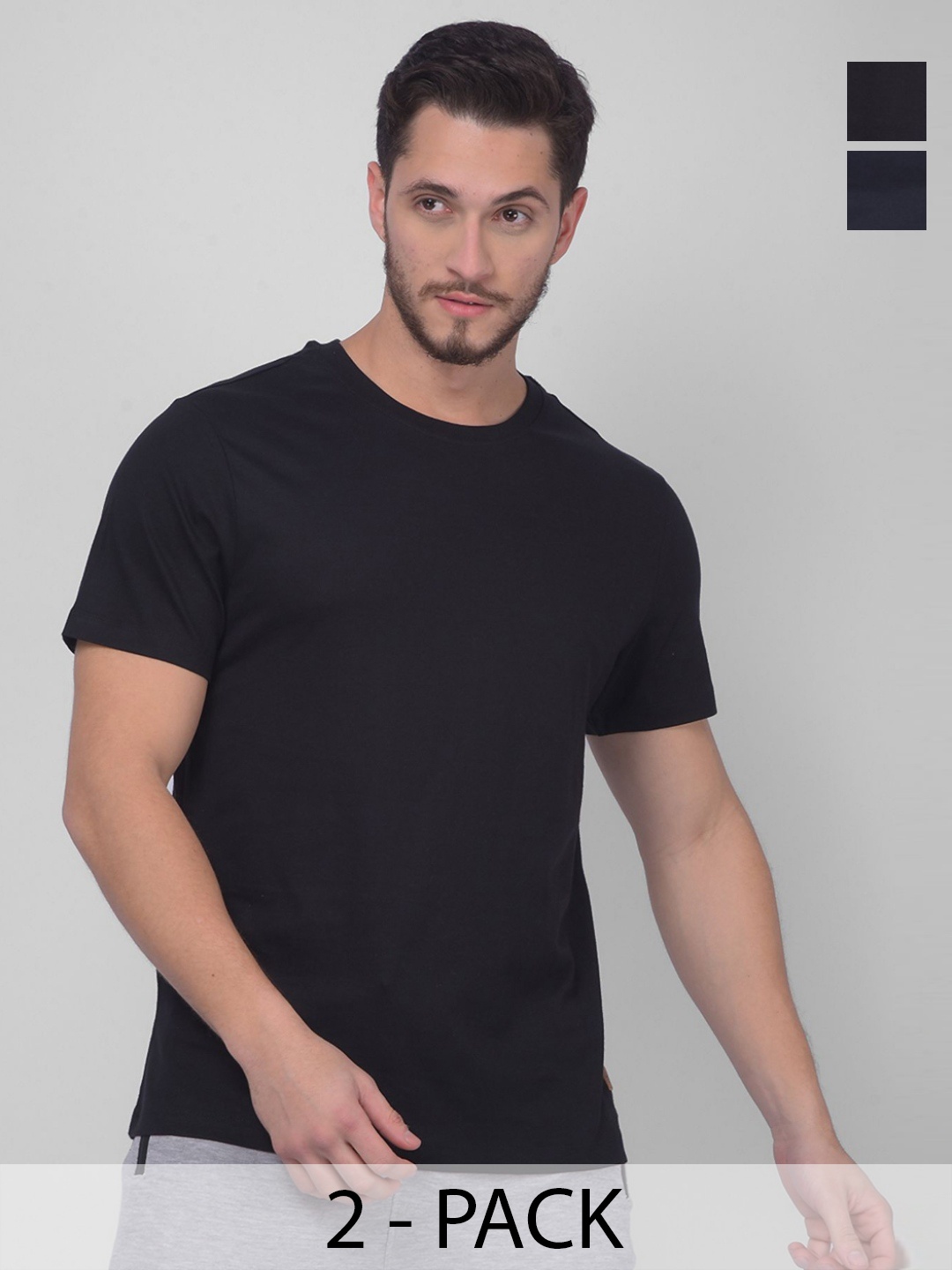 

Zeal Men Solid Round Neck Cotton T-Shirt, Black