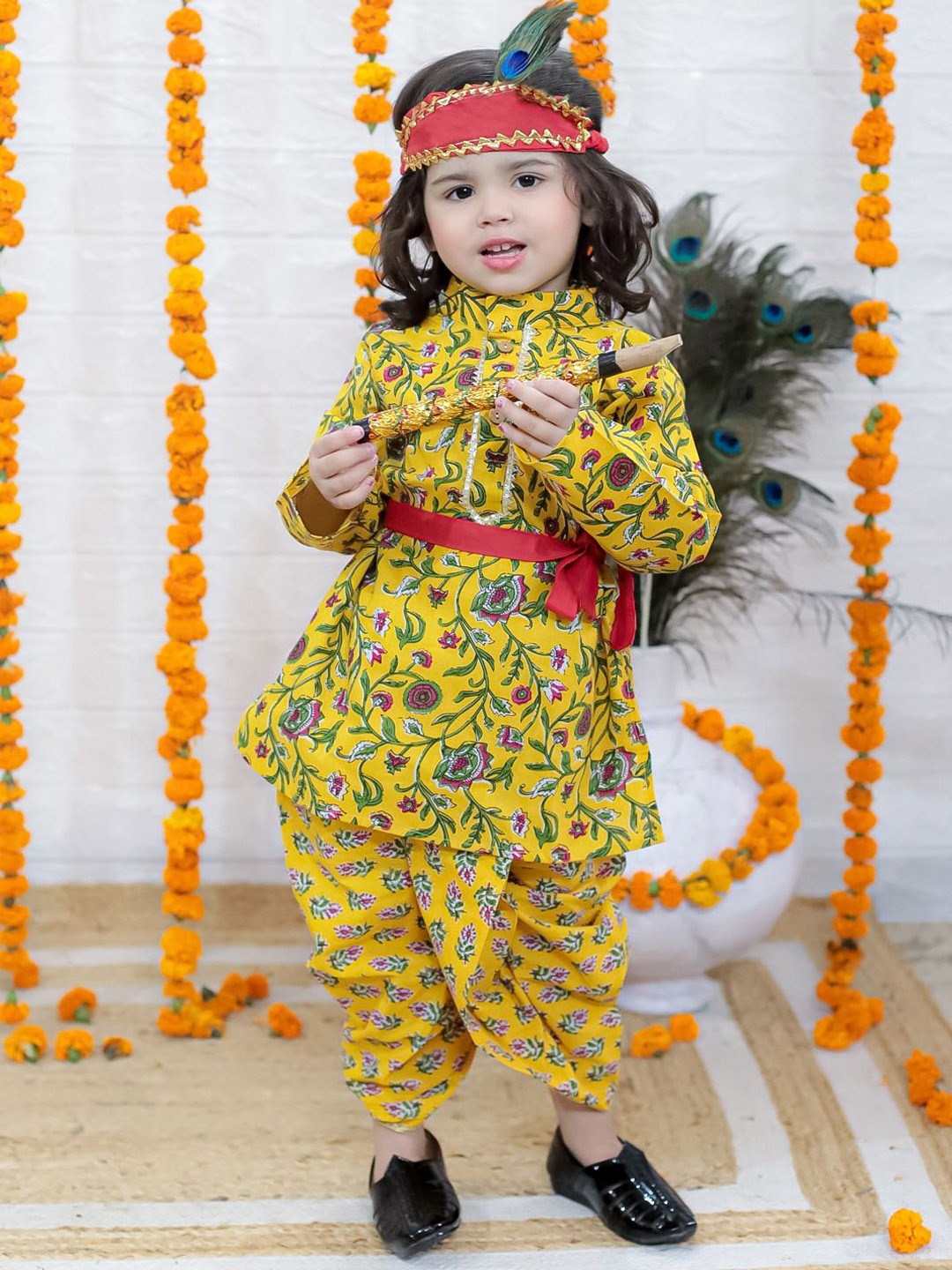 

BownBee Boys Floral Printed Mandarin Collar Pure Cotton Kanhaiya Set, Yellow