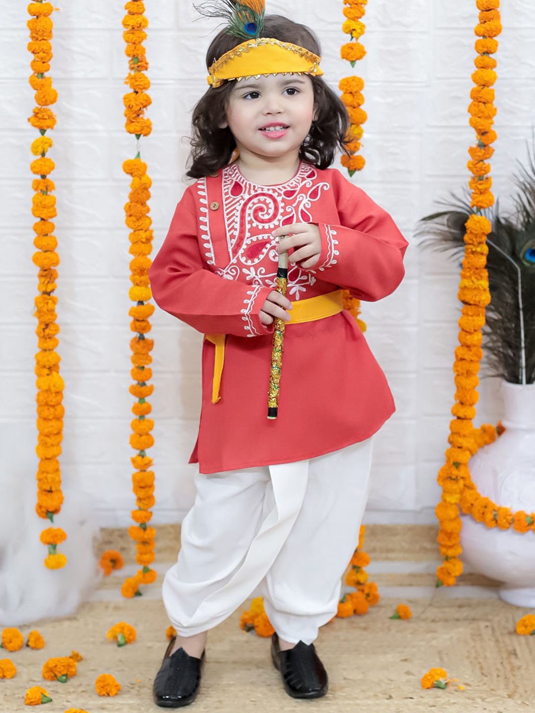 

BownBee Boys Embroidered Pure Cotton Kanhaiya Set, Red