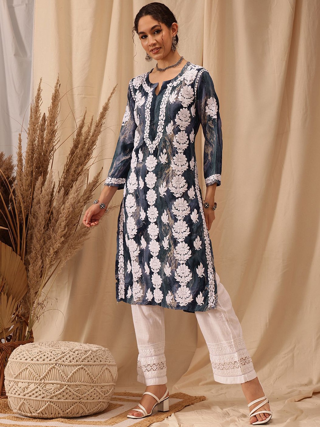 

ADA Floral Embroidered Notched Neck Chikankari Straight Kurta, Blue