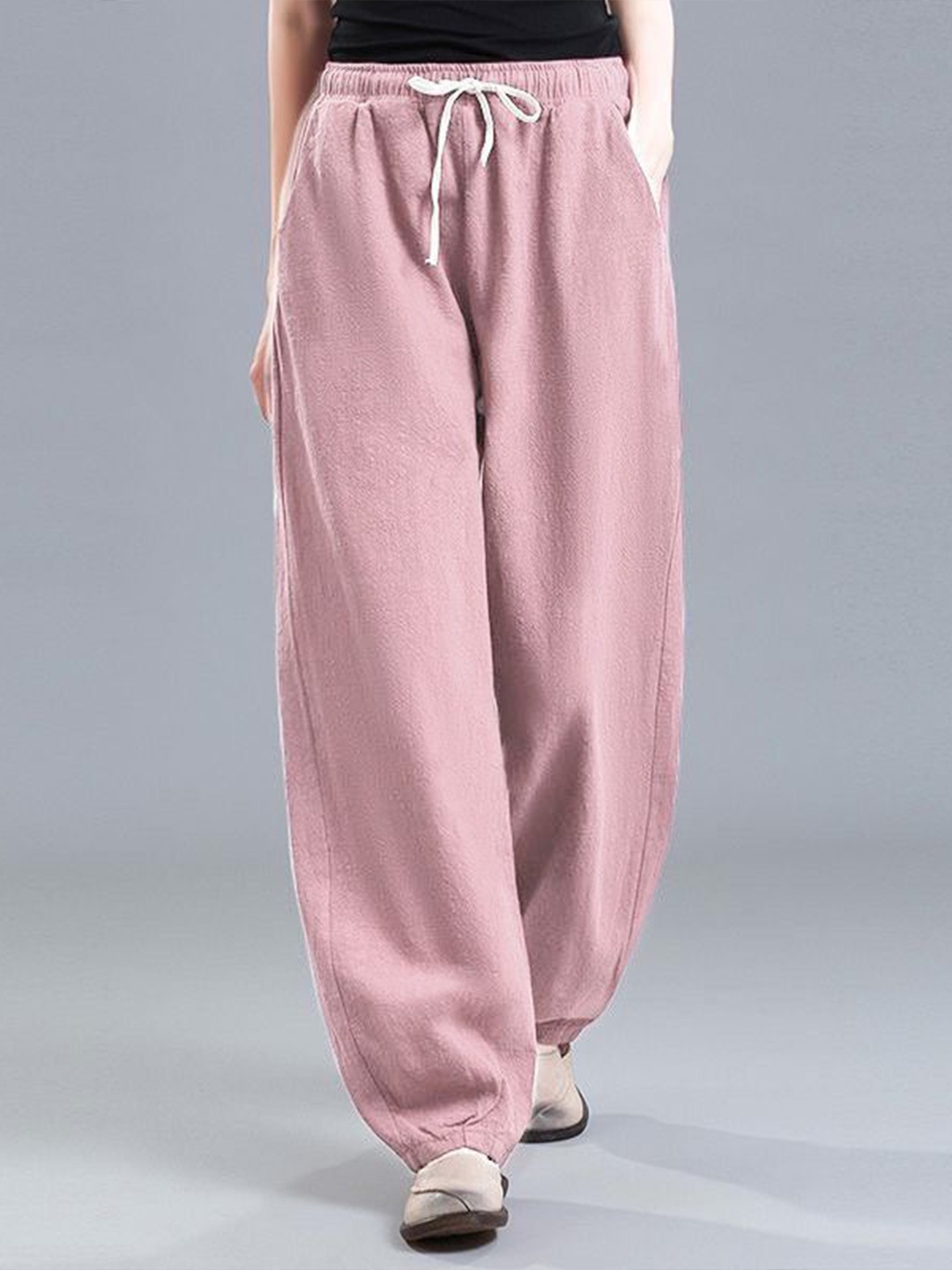 

StyleCast Women Solid Loose Fit Mid-Rise Anti Fit Trousers, Pink