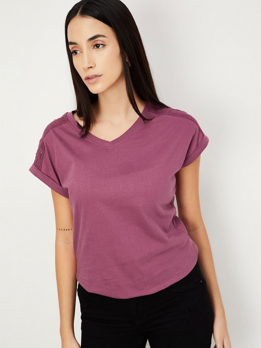 

max Women V-Neck Solid Pure Cotton T-shirt, Pink