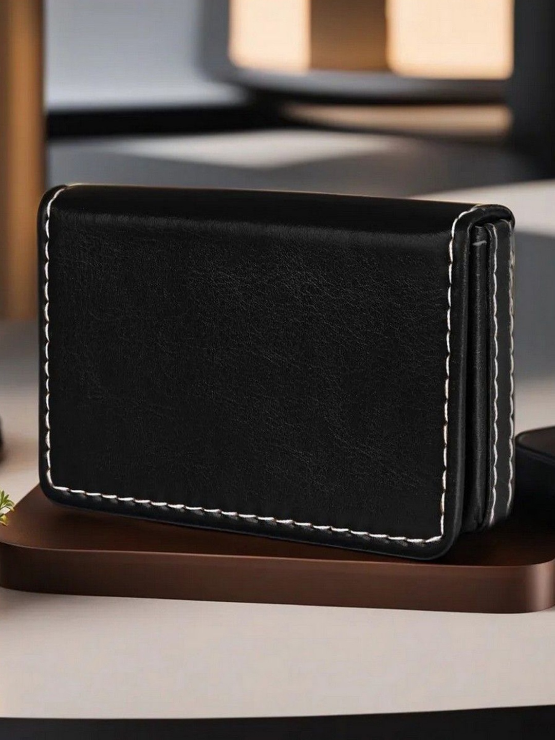 

LOREM Men Card Holder With Magnetic Shut Button, Black