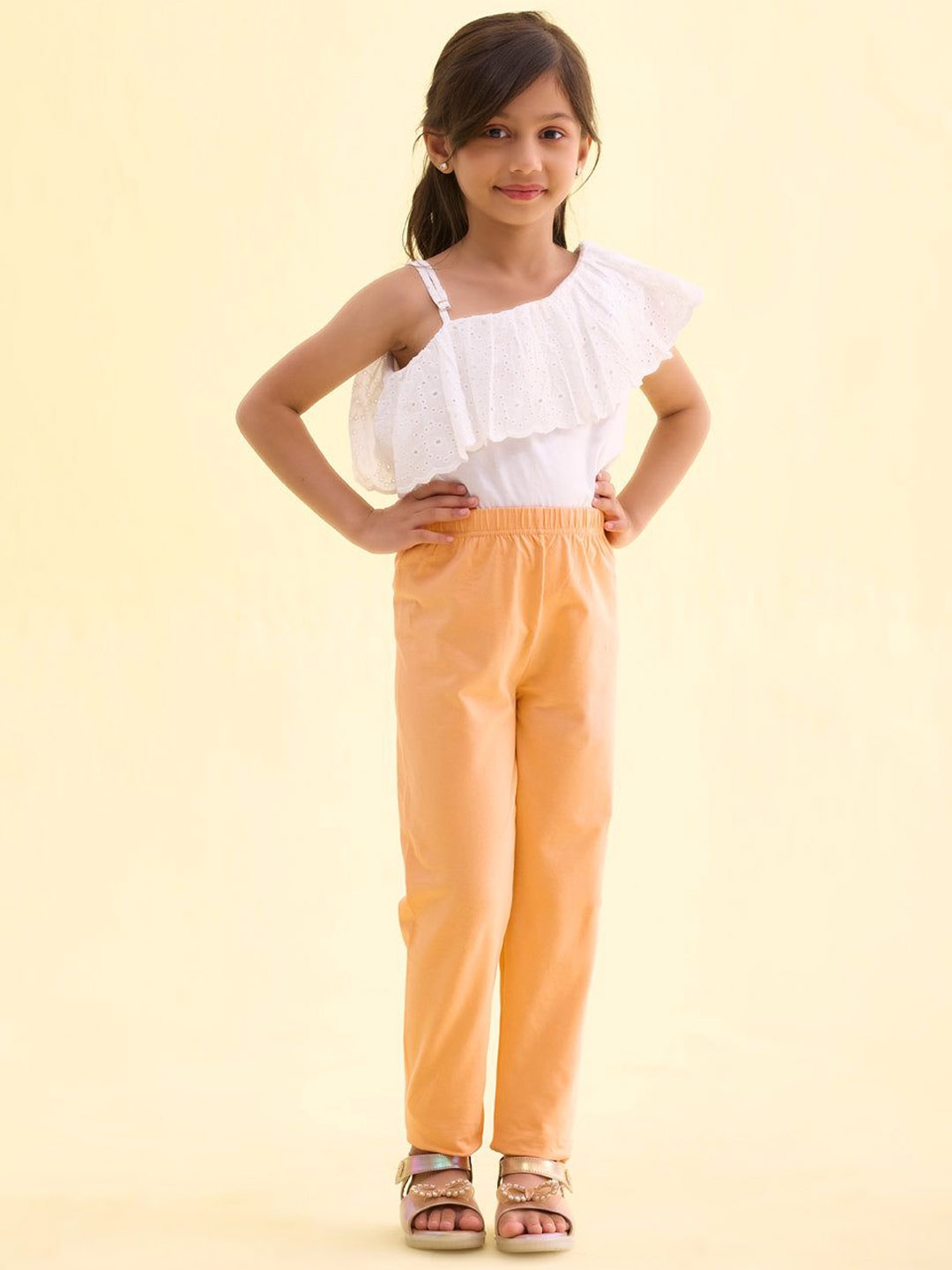 Go Colors Girls Solid Ankle Length Leggings, Peach