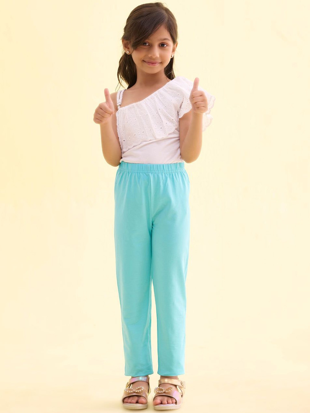 

Go Colors Girls Slim Fit Mid Rise Ankle Length Leggings, Blue