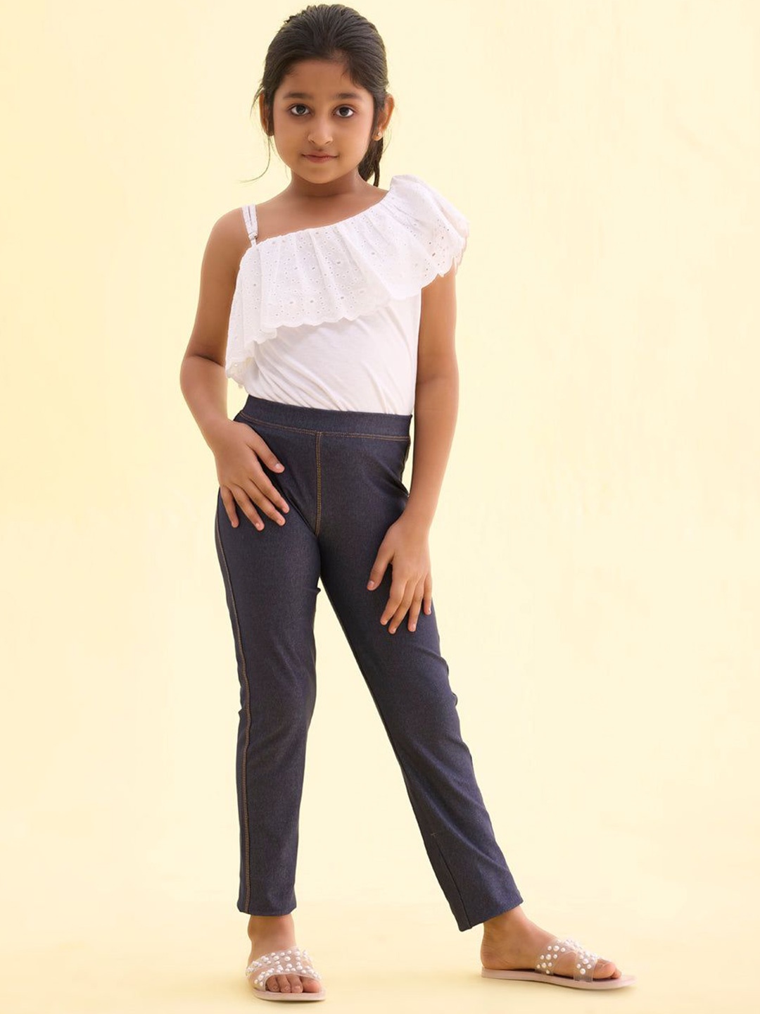 

Go Colors Girls Solid Slip-On Slim Fit Jeggings, Blue