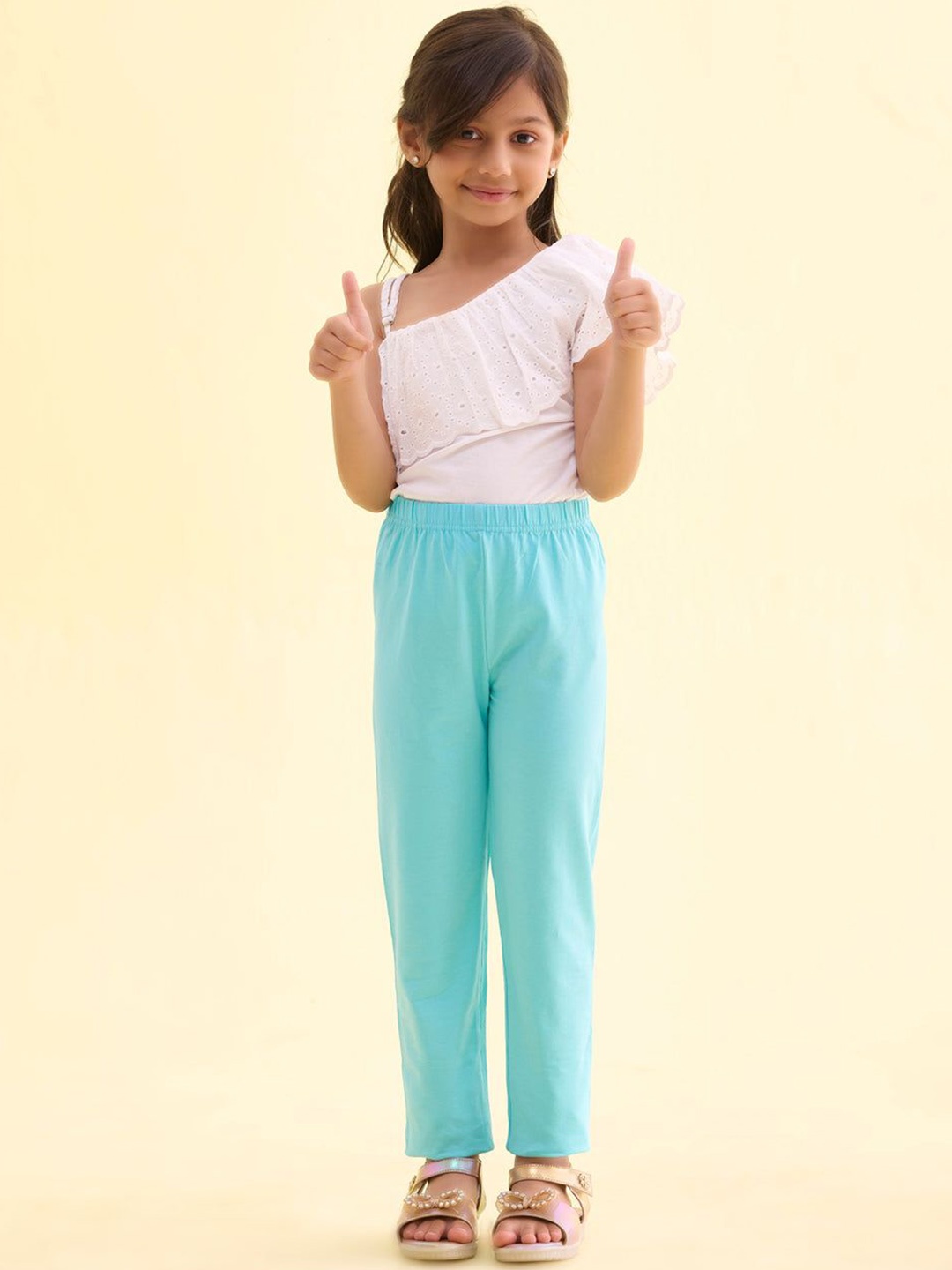 

Go Colors Girls Slim Fit Mid Rise Ankle Length Leggings, Turquoise blue