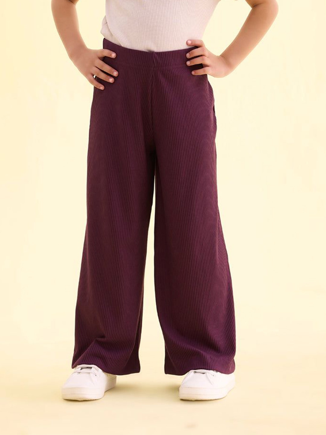 

Go Colors Girls Solid Slip On Mid-Rise Wide Leg Palazzos, Red